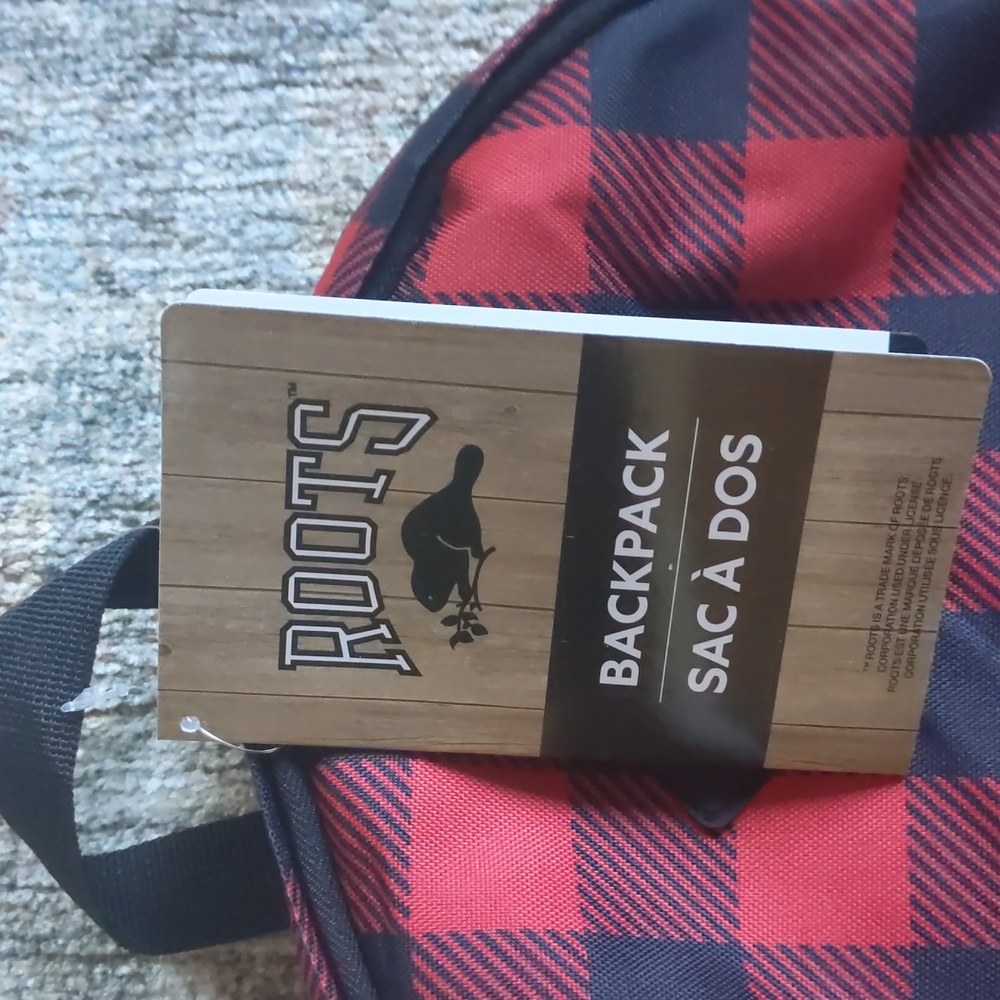 🇨🇦Last drop❤️Roots Canada 🇨🇦 Medium Backpack - Picture 3 of 14